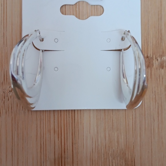 Silver Latch Back Triangle Puffy Hoop Earrings - Picture 4 of 10